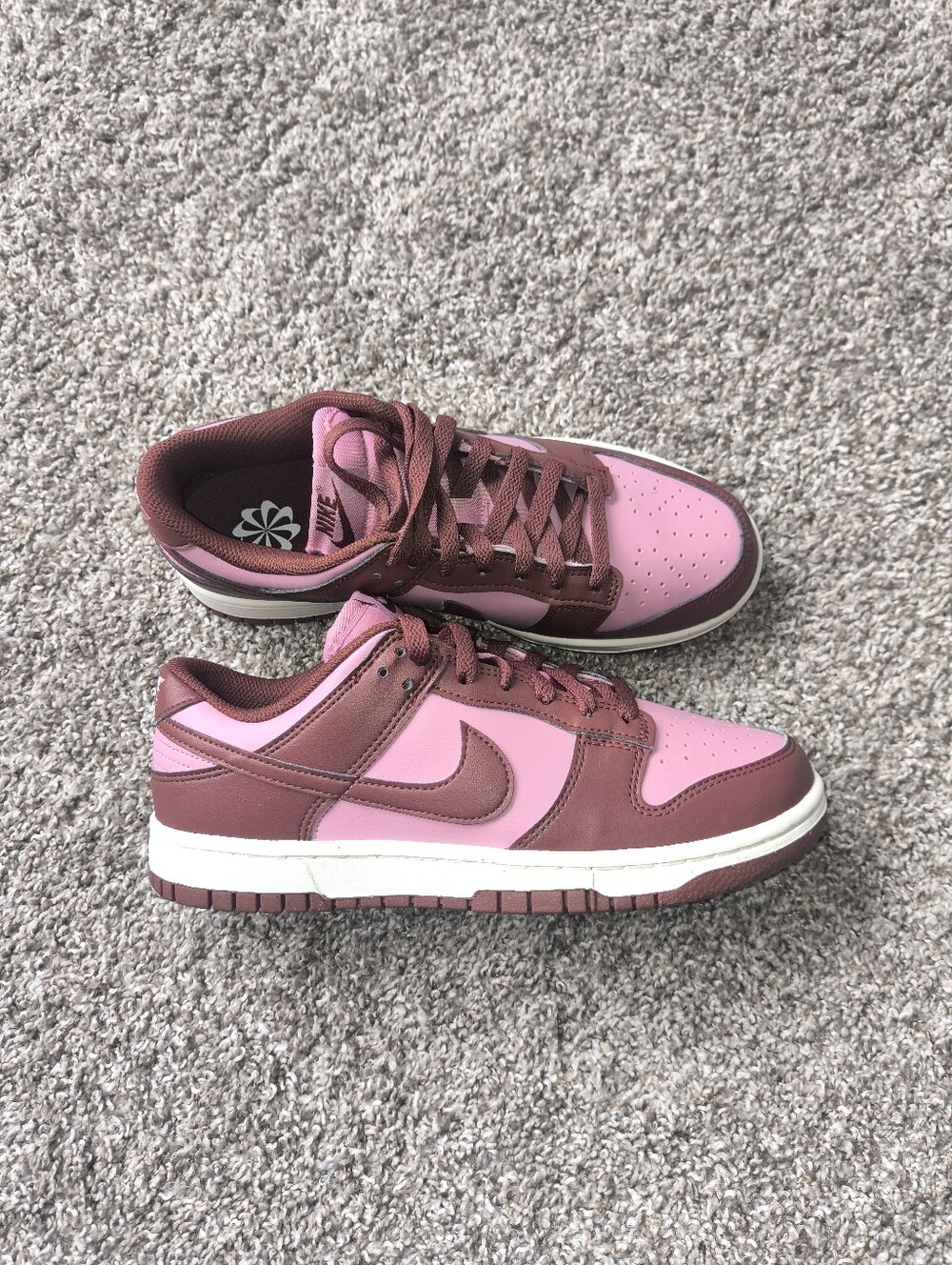 Wmns Nike Dunk Low "Dark Pony Pink" Size 7